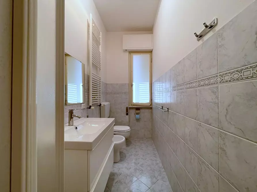 Immagine 10 di Appartamento in affitto  a Pietrasanta