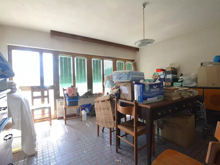 Immagine 27 di Villa in vendita  a Lucca