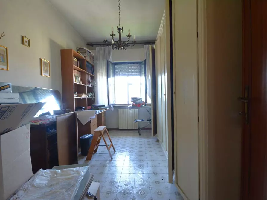 Immagine 16 di Villa in vendita  a Lucca