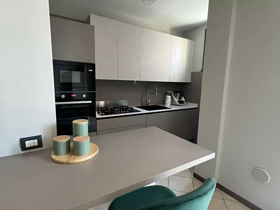 Immagine 11 di Appartamento in vendita  a Castelfranco Emilia