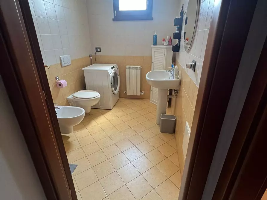 Immagine 4 di Appartamento in vendita  a Castelfranco Emilia