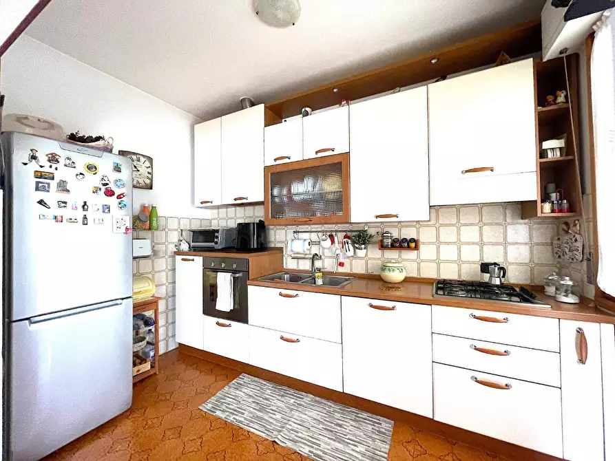 Immagine 5 di Appartamento in vendita  a Empoli