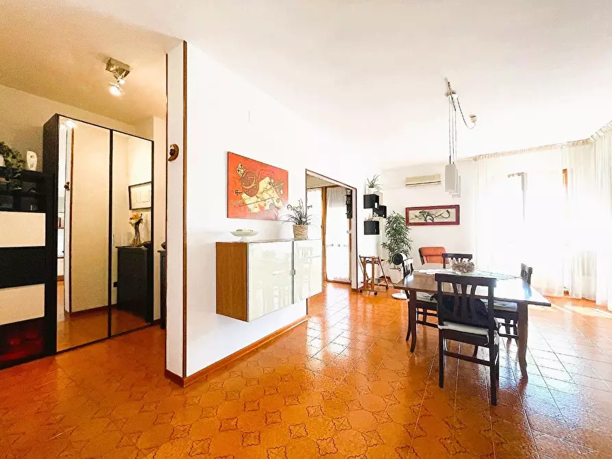 Immagine 12 di Appartamento in vendita  a Empoli