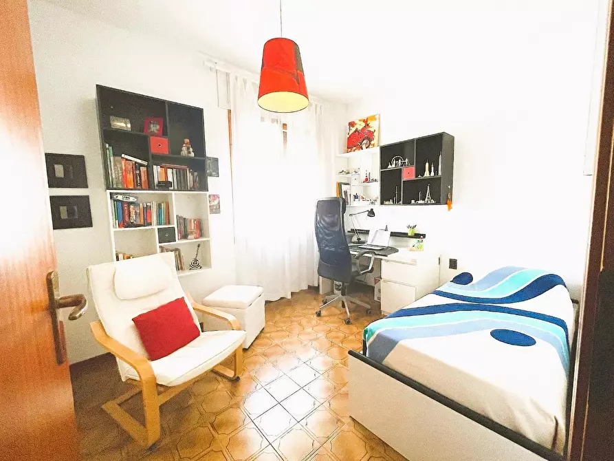 Immagine 15 di Appartamento in vendita  a Empoli