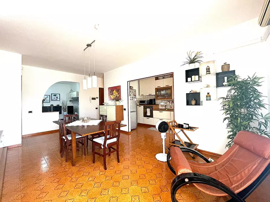 Immagine 9 di Appartamento in vendita  a Empoli