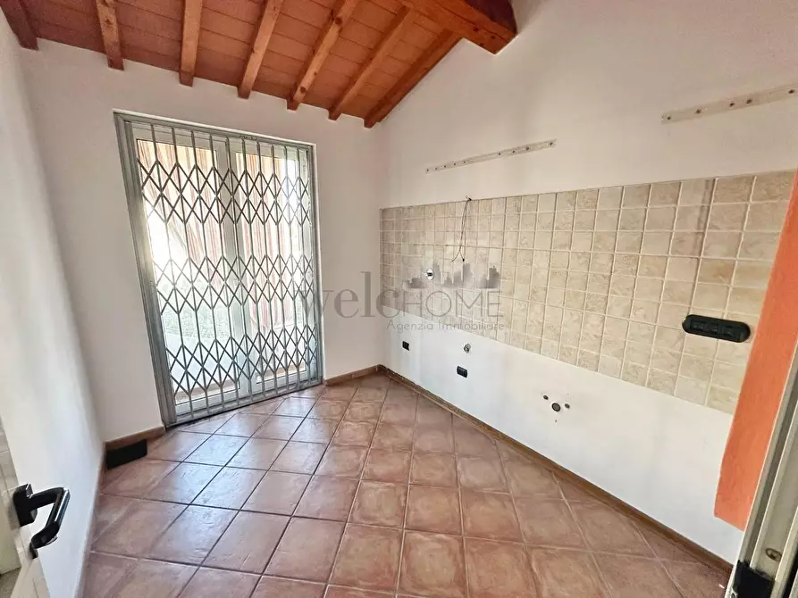 Immagine 10 di Terratetto in vendita  a Campi Bisenzio