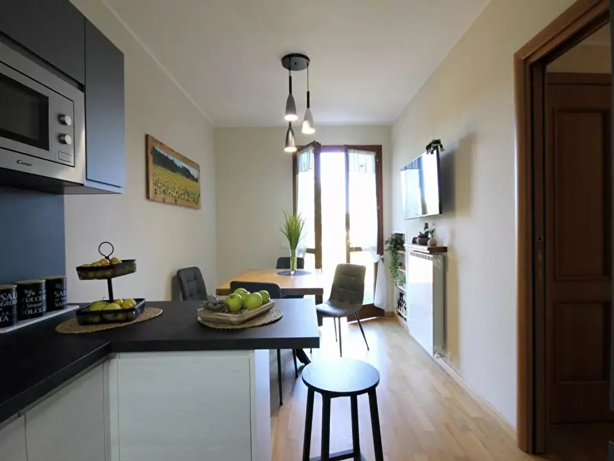 Immagine 9 di Villa in vendita  a Capannori