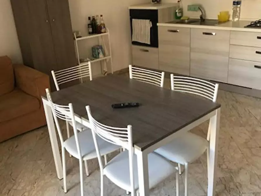 Immagine 6 di Appartamento in affitto  a Pisa