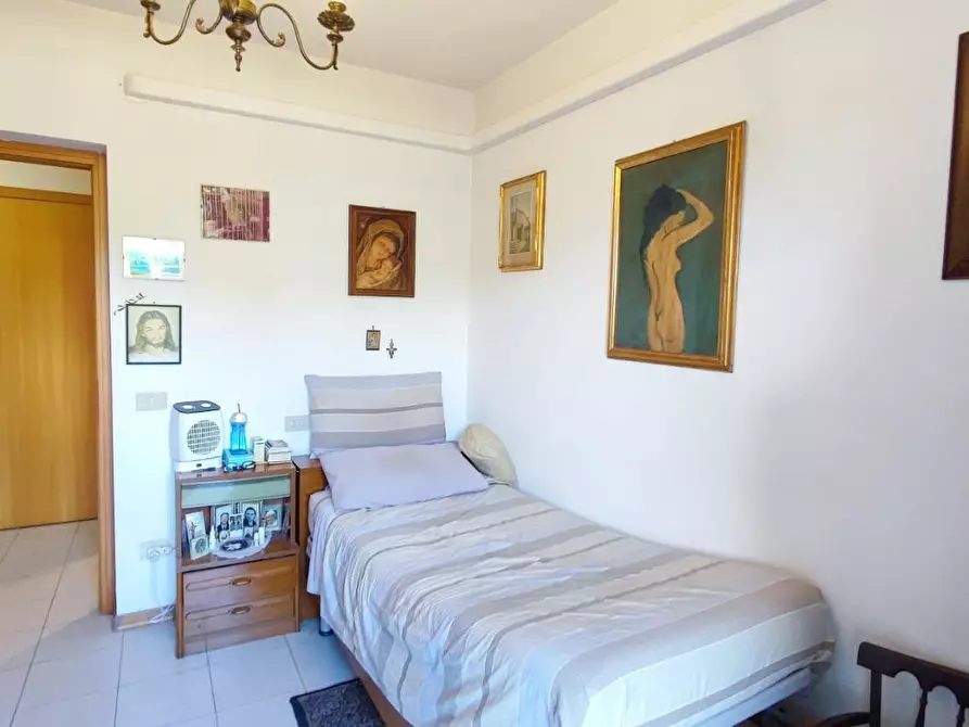 Immagine 8 di Appartamento in vendita  a Viareggio