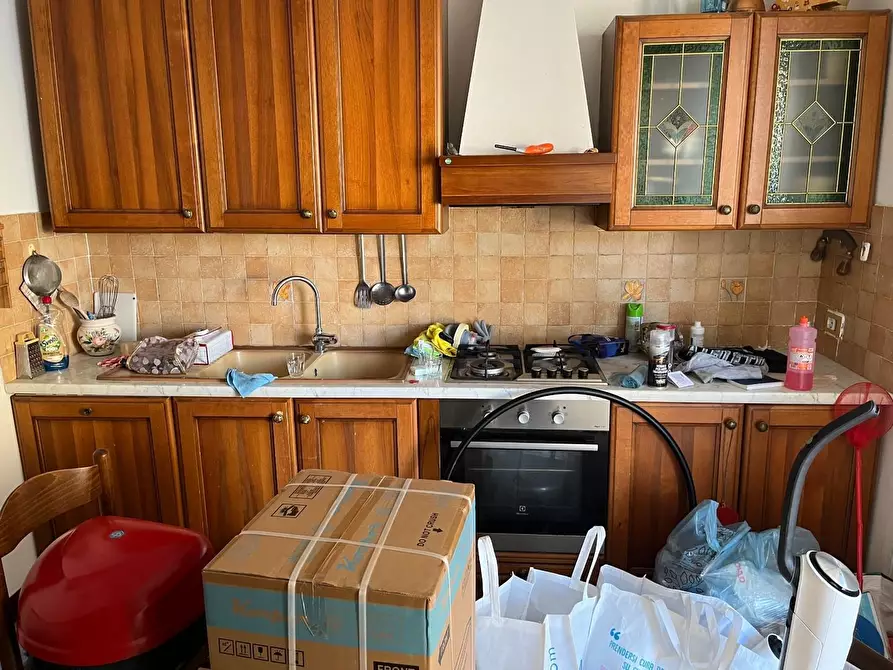 Immagine 14 di Porzione di casa in vendita  a Massa