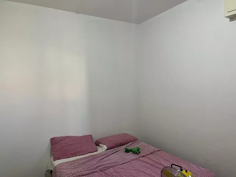 Immagine 6 di Porzione di casa in vendita  a Massa