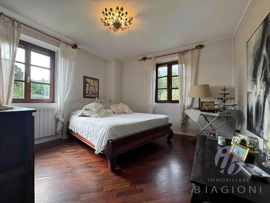 Immagine 28 di Villetta a schiera in vendita  a Camaiore