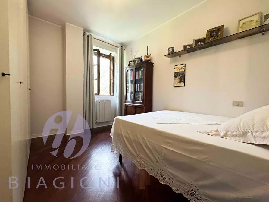 Immagine 18 di Villetta a schiera in vendita  a Camaiore