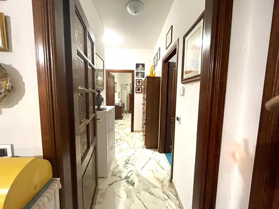 Immagine 18 di Mansarda in vendita  a Massa