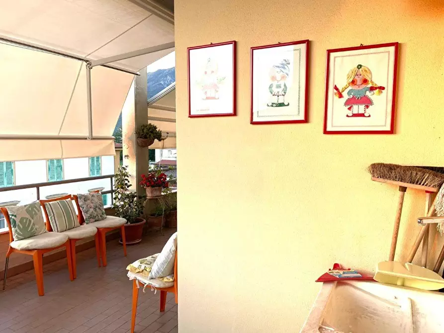 Immagine 6 di Mansarda in vendita  a Massa