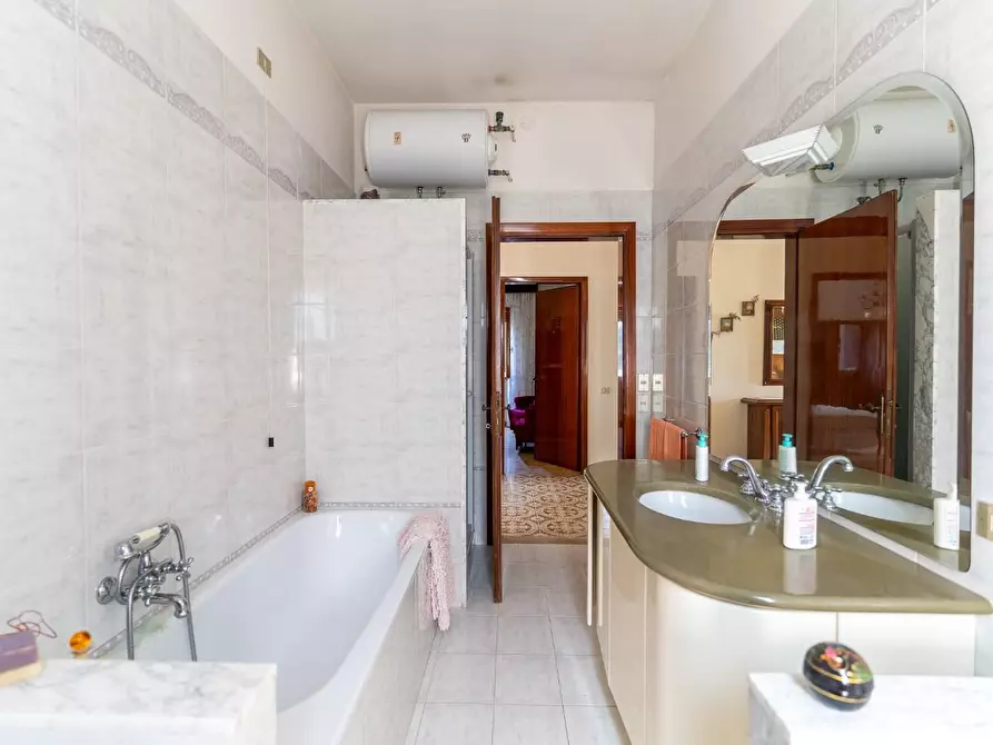 Immagine 34 di Casa bifamiliare in vendita  a Cerreto Guidi