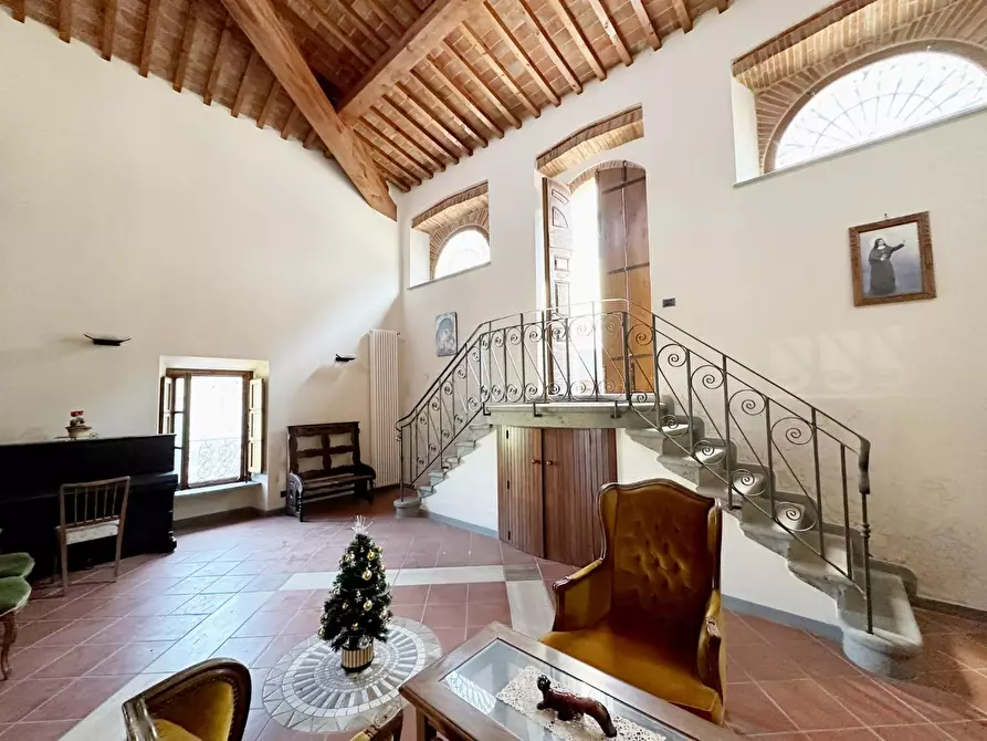 Immagine 4 di Rustico / casale in vendita  a Capannori