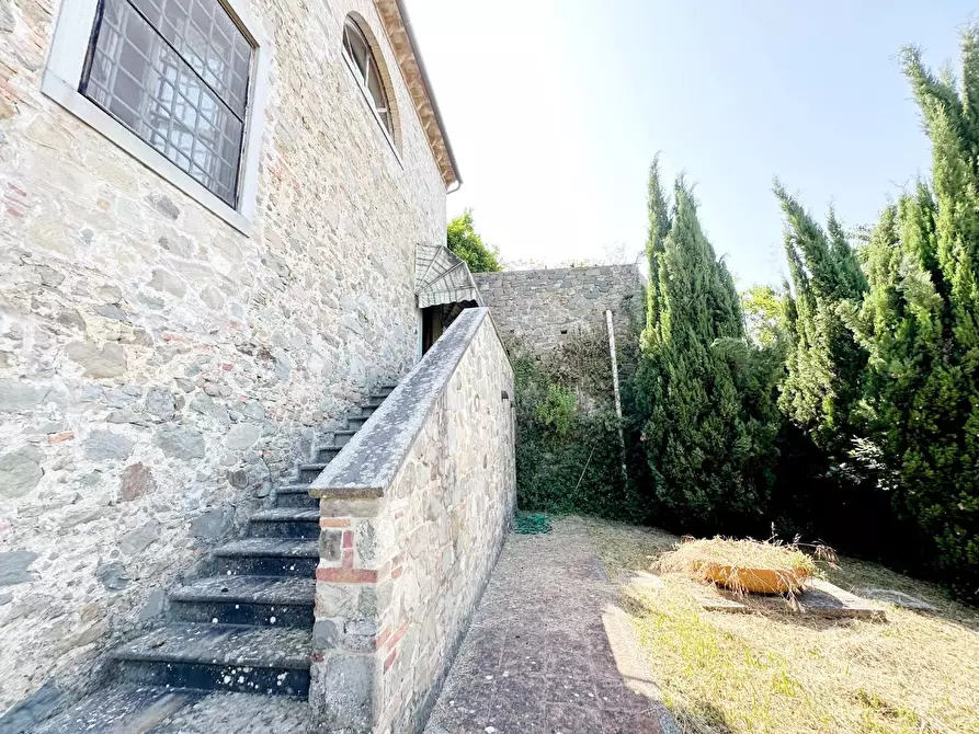 Immagine 20 di Rustico / casale in vendita  a Capannori