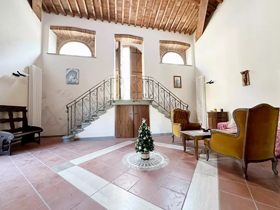 Immagine 5 di Rustico / casale in vendita  a Capannori