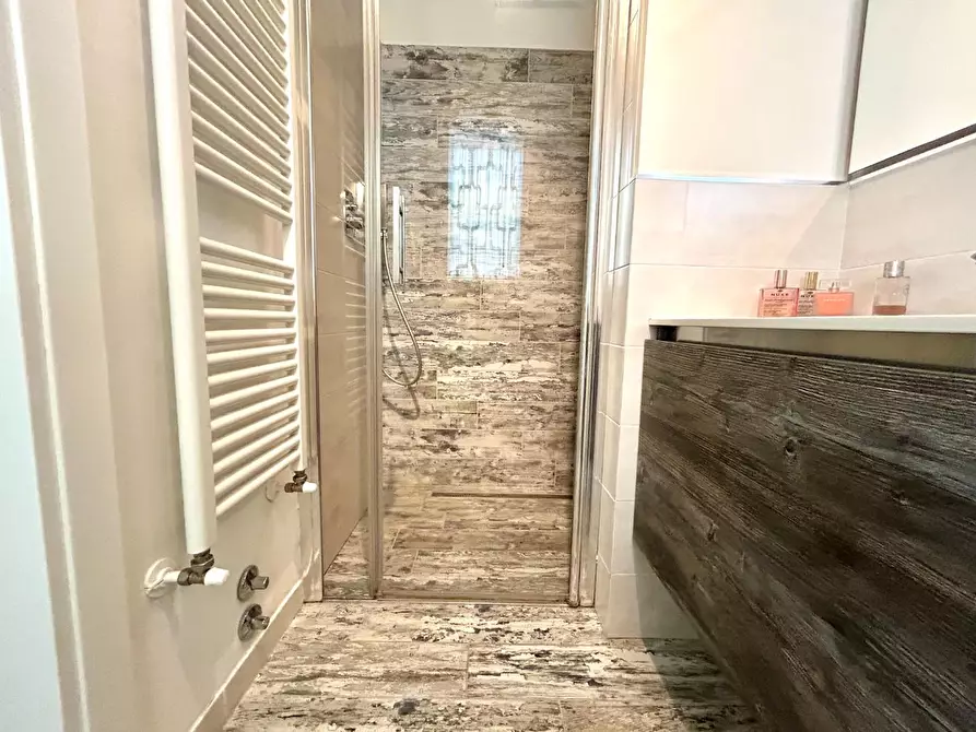 Immagine 24 di Villa in vendita  a Ponsacco