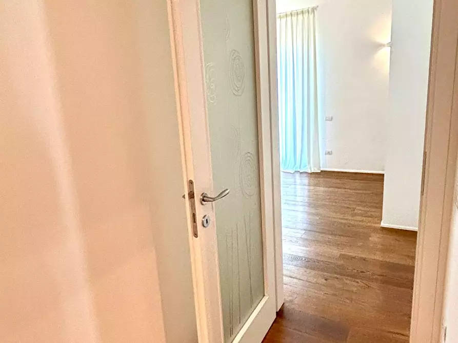 Immagine 10 di Villa in vendita  a Ponsacco