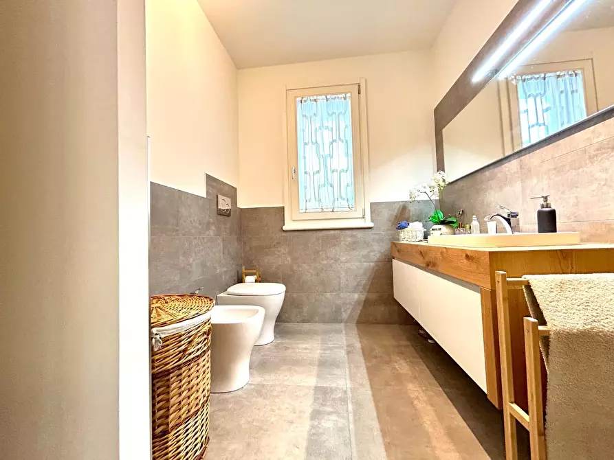 Immagine 31 di Villa in vendita  a Ponsacco