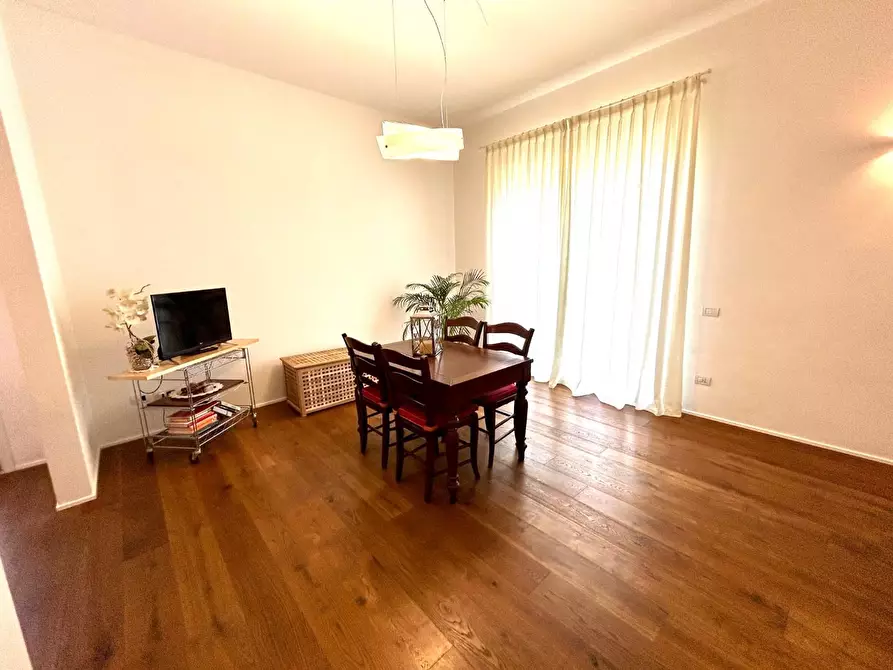 Immagine 27 di Villa in vendita  a Ponsacco