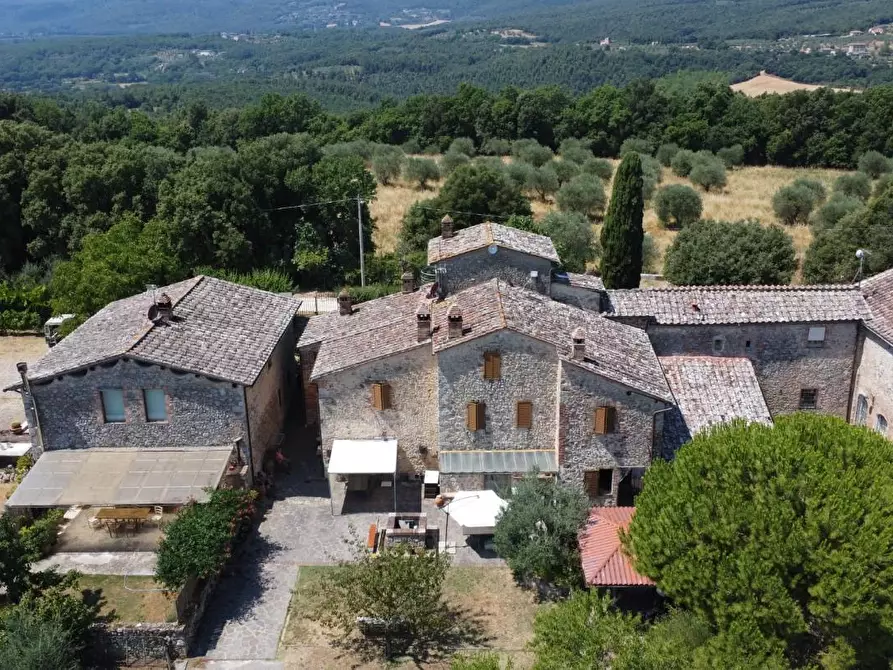 Immagine 25 di Villetta a schiera in vendita  a Siena