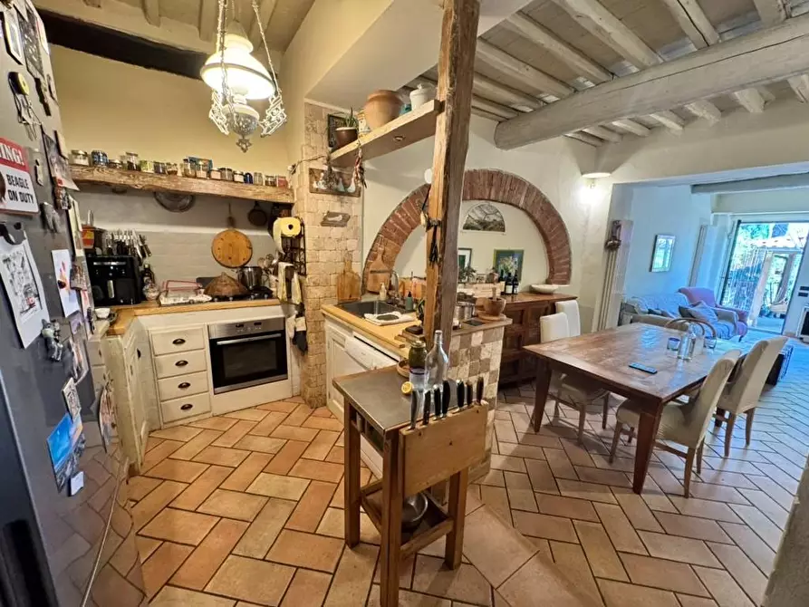 Immagine 9 di Villetta a schiera in vendita  a Siena