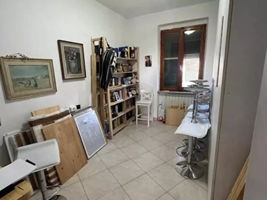 Immagine 5 di Porzione di casa in vendita  a Ortonovo
