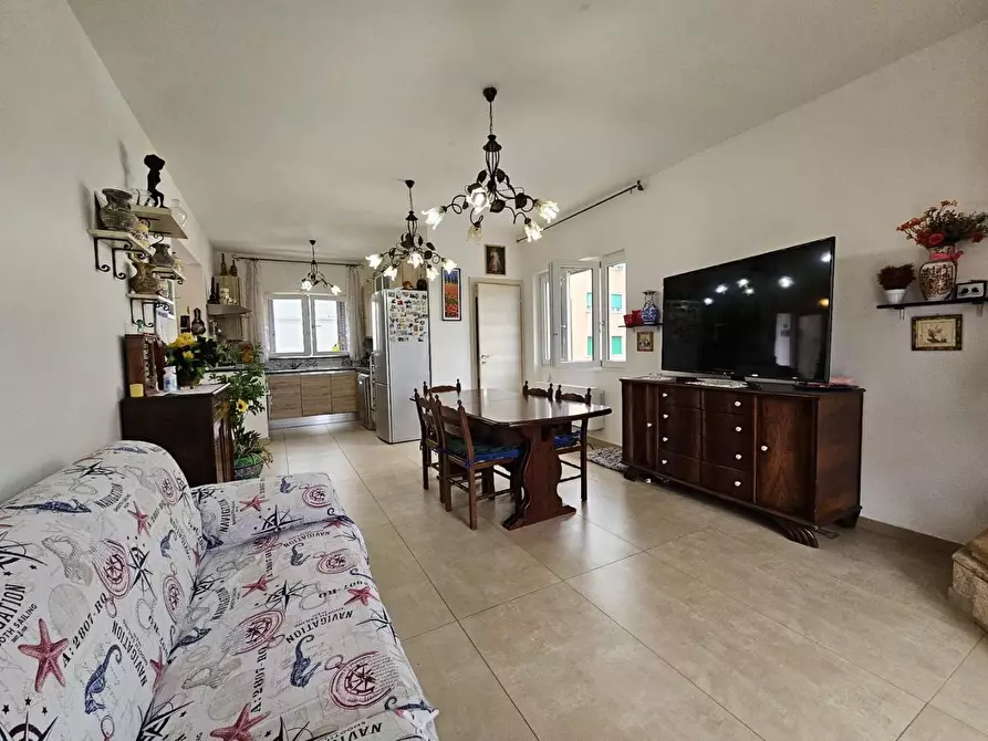 Immagine 9 di Casa semindipendente in vendita  a Campiglia Marittima