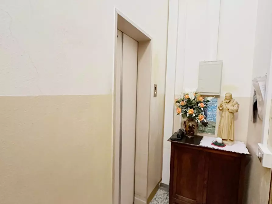 Immagine 24 di Villa in vendita  a Capannori