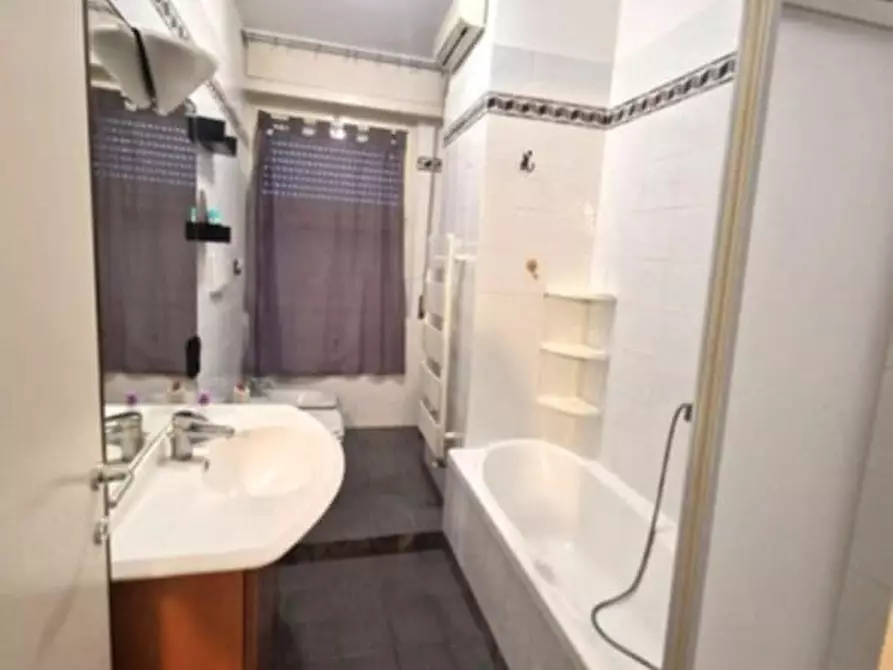 Immagine 2 di Appartamento in affitto  a Pisa