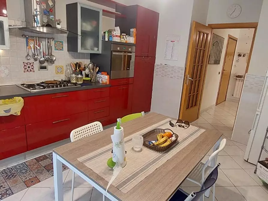 Immagine 16 di Appartamento in vendita  a Carrara