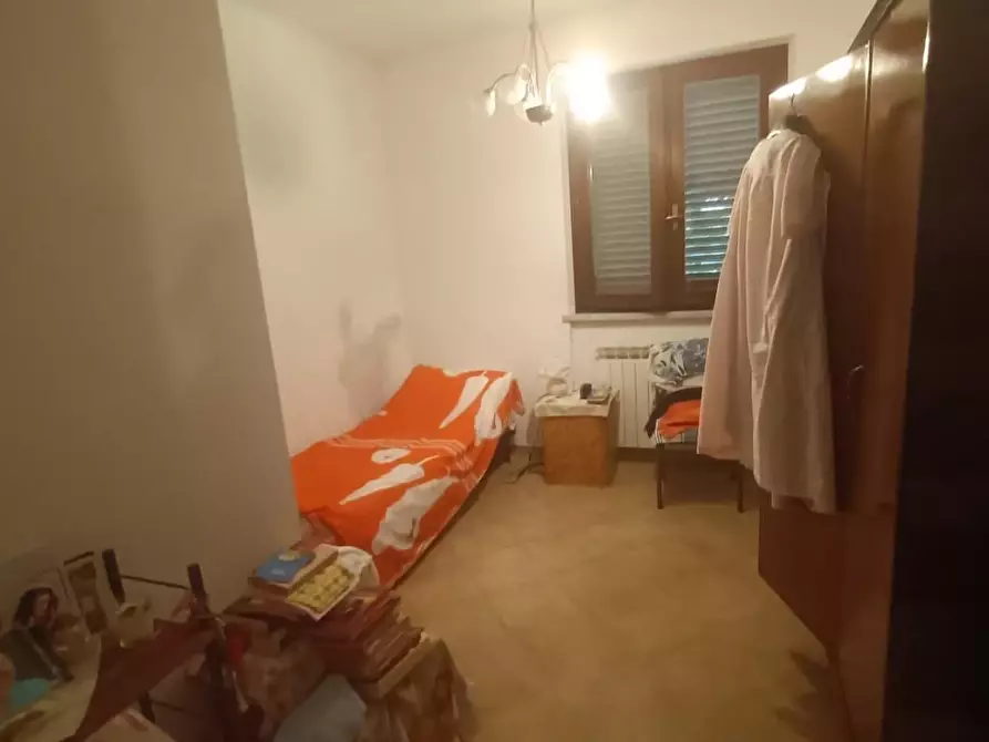 Immagine 7 di Villa in vendita  a San Giuliano Terme