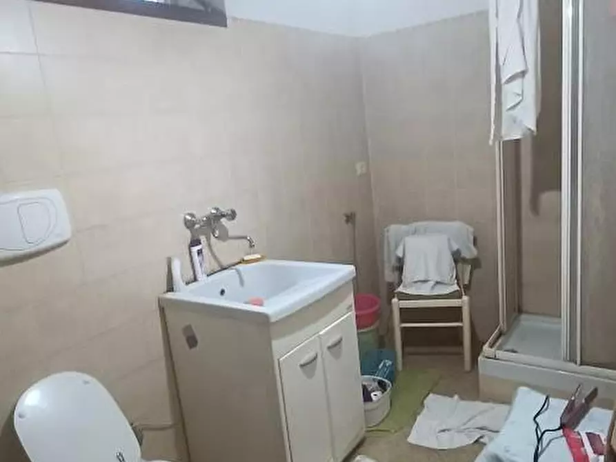 Immagine 13 di Villa in vendita  a San Giuliano Terme