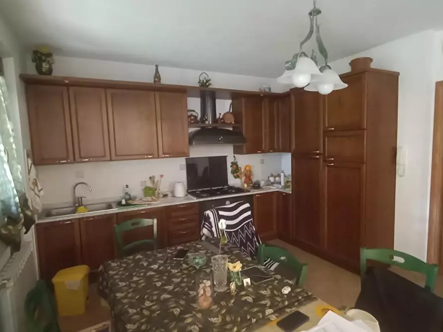 Immagine 4 di Villa in vendita  a San Giuliano Terme