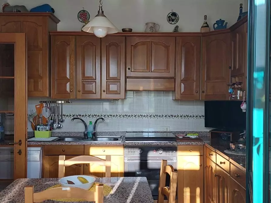 Immagine 4 di Appartamento in vendita  a Siena