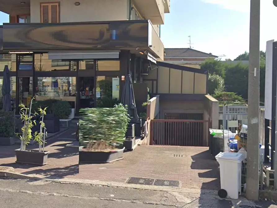 Immagine 1 di Magazzino in vendita  a Paderno Dugnano