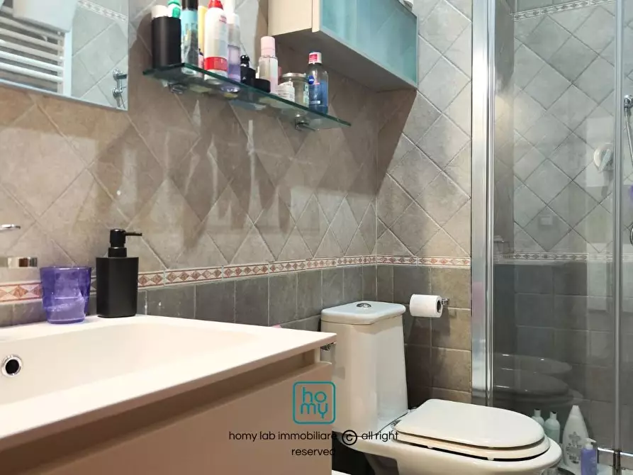 Immagine 14 di Appartamento in vendita  a Carrara