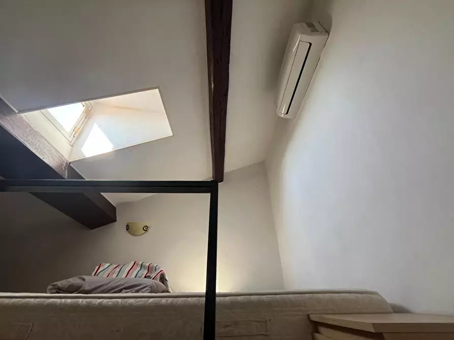 Immagine 7 di Appartamento in vendita  a Livorno