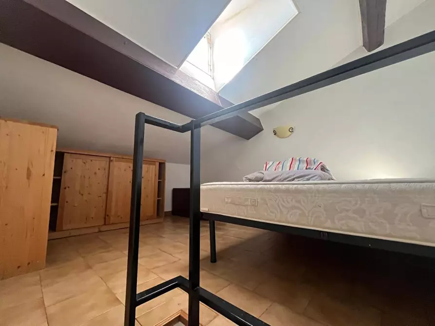 Immagine 6 di Appartamento in vendita  a Livorno