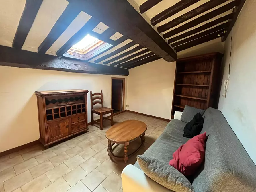 Immagine 2 di Appartamento in vendita  a Livorno