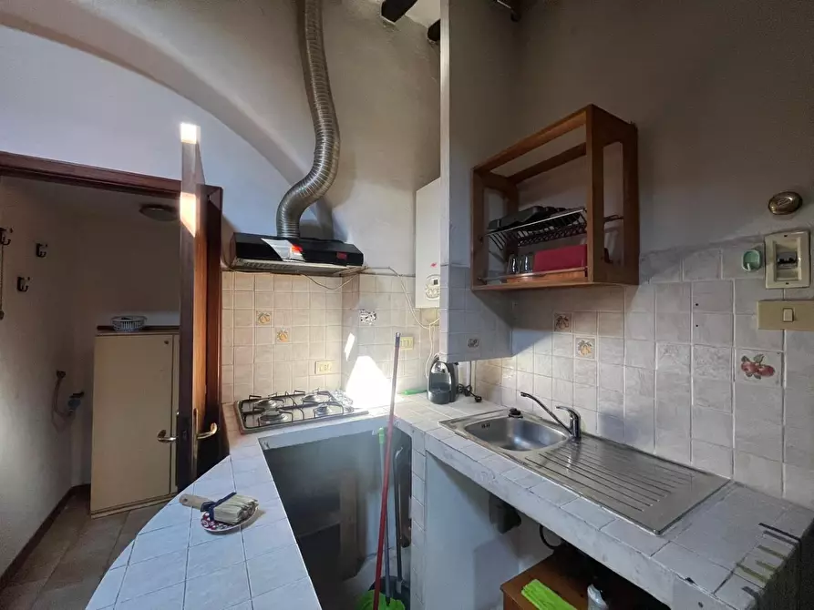 Immagine 3 di Appartamento in vendita  a Livorno