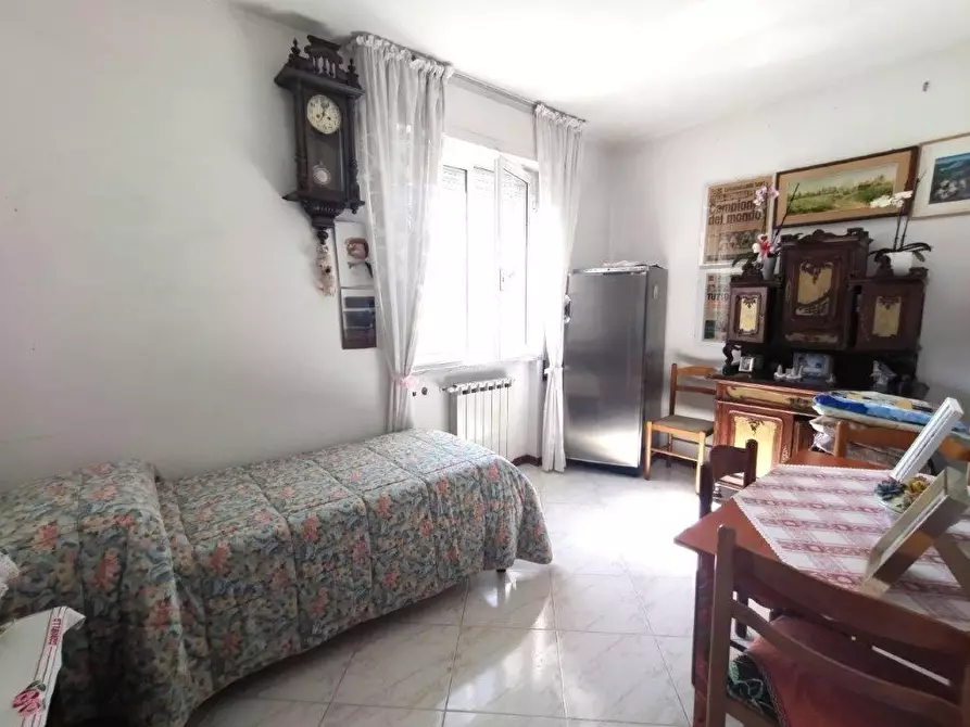 Immagine 6 di Porzione di casa in vendita  a Fosdinovo