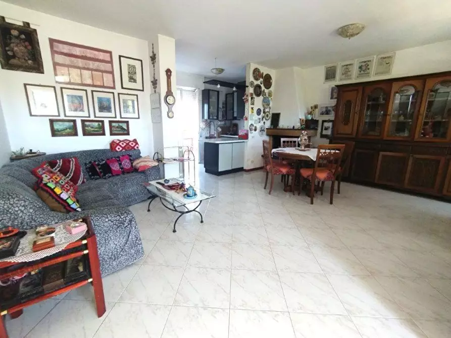 Immagine 1 di Porzione di casa in vendita  a Fosdinovo