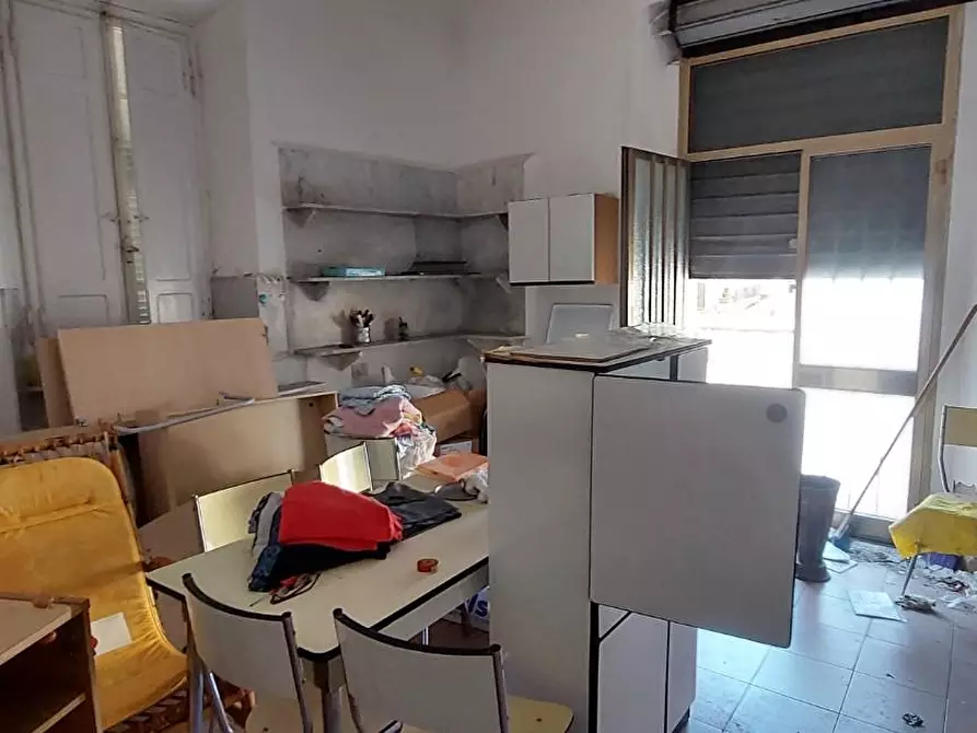 Immagine 1 di Magazzino in vendita  a Carrara