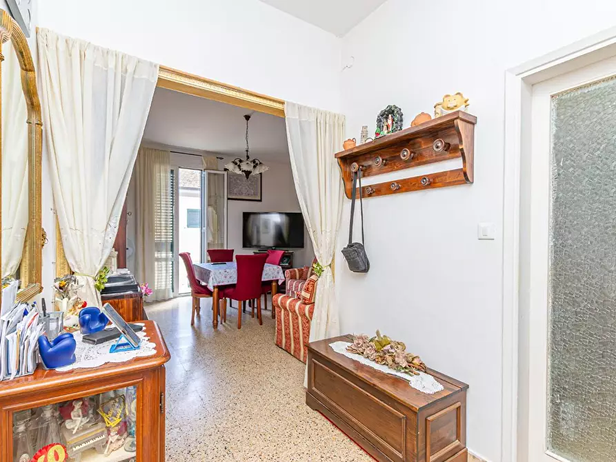 Immagine 10 di Appartamento in vendita  a Ponsacco