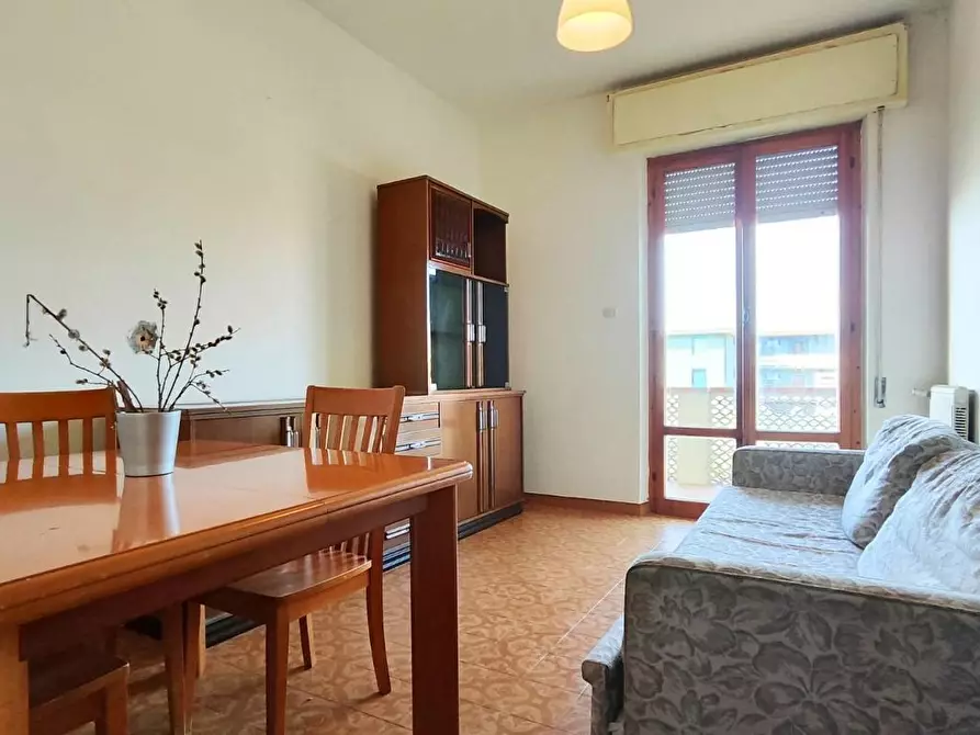 Immagine 1 di Appartamento in vendita  a Carrara