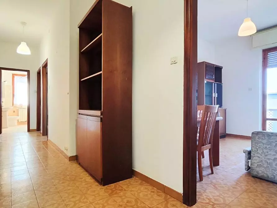 Immagine 9 di Appartamento in vendita  a Carrara